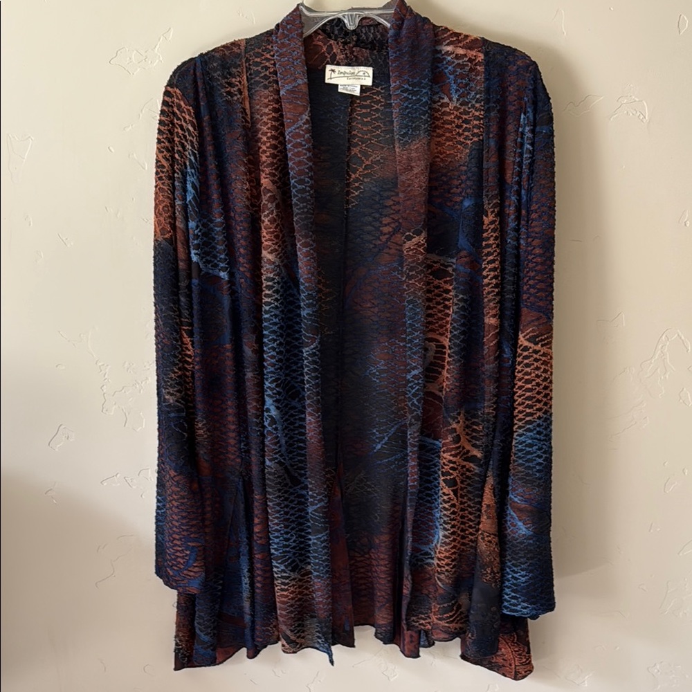 Multicolor Open Front Cardigan
Light weight.